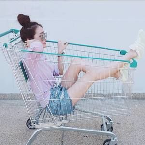 Meet your Posher, Angelina